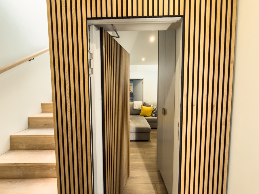 4 Bedroom Property for Sale in Hartenbos Central Western Cape